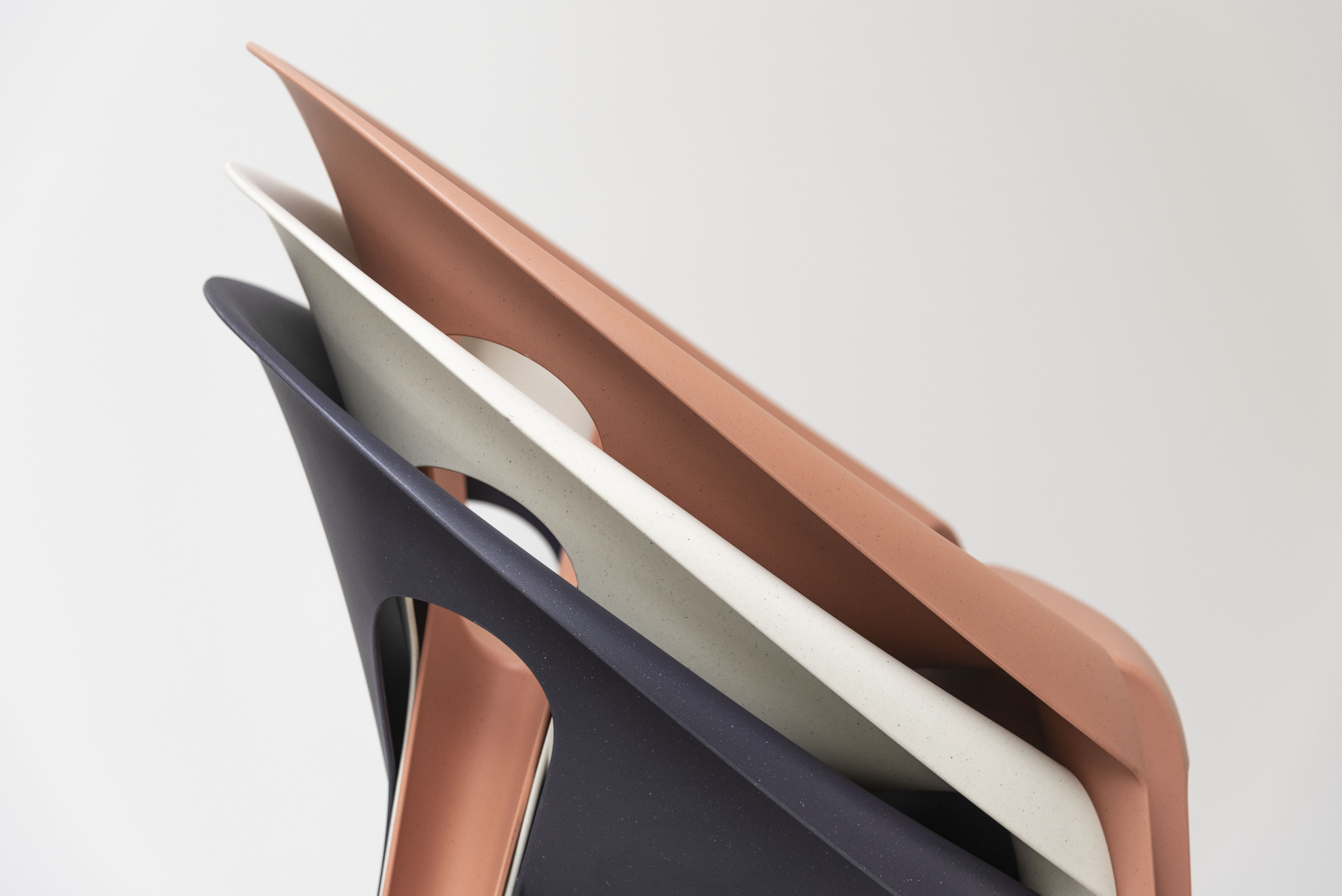 Magis_bell_chair_product_usability_group_SD2900_01.jpg