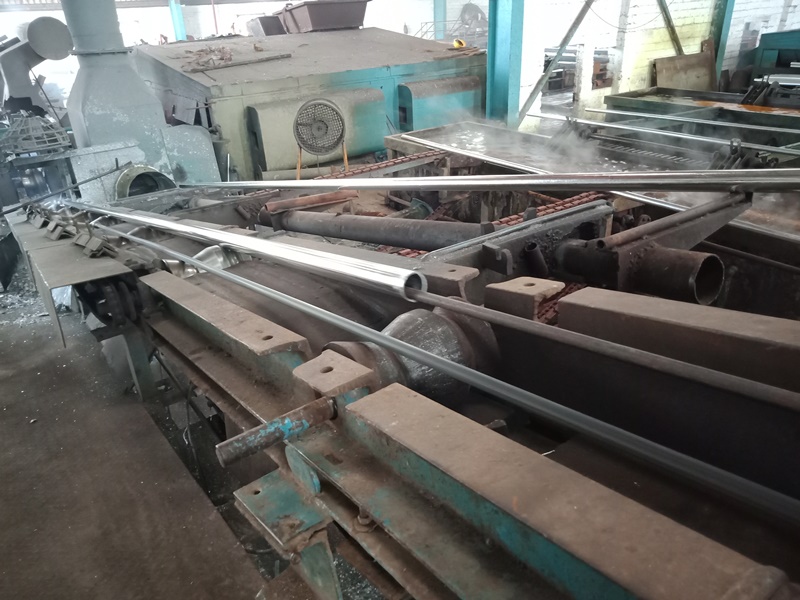 ERW Galvanized Steel Pipes.jpg