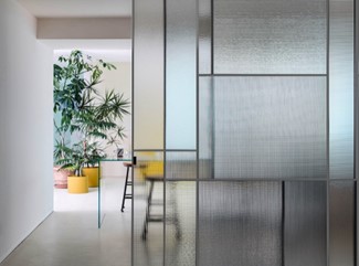 Magic_Wall_Partition_System[1].jpg