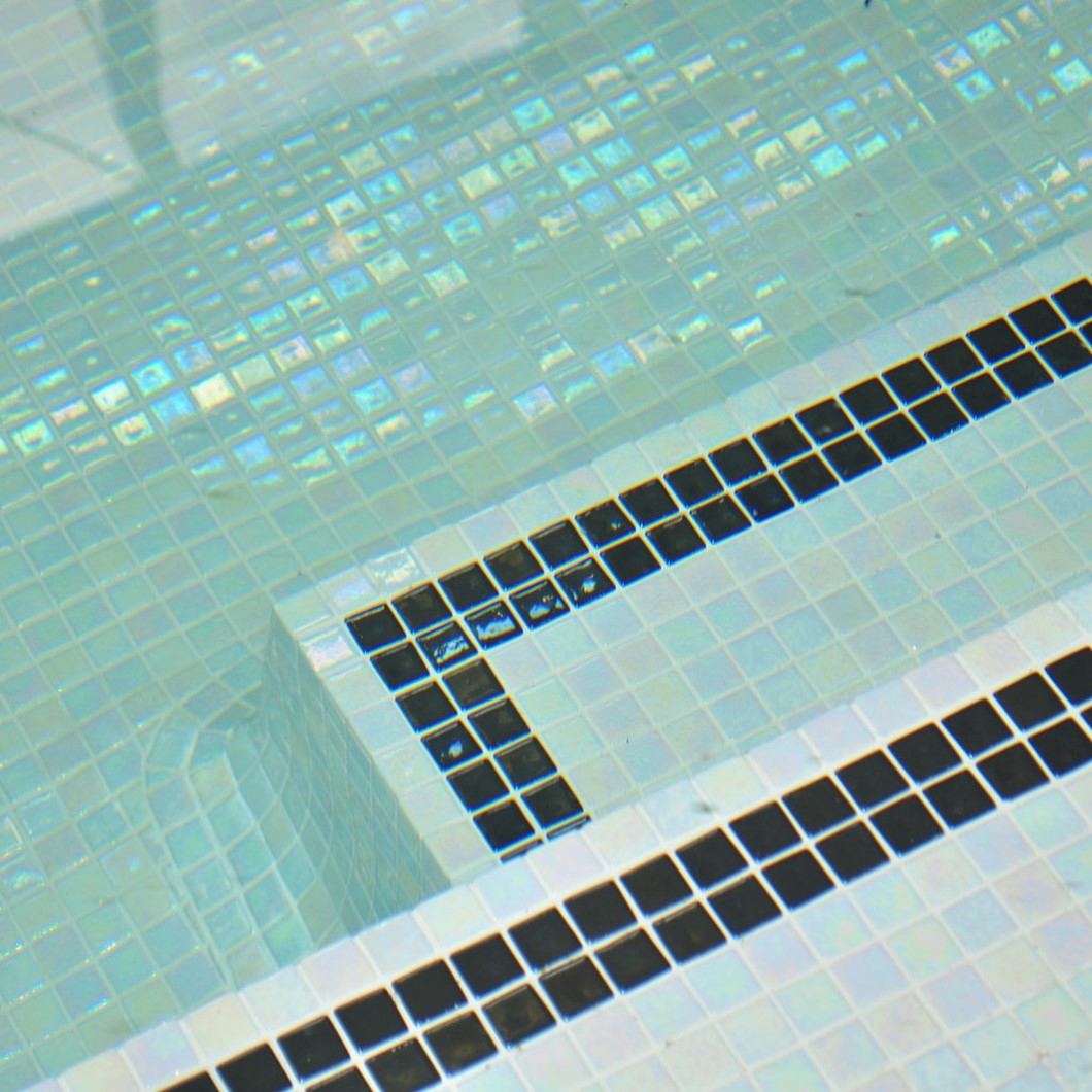 Perla-IRIS-Mosaic-POOL-Ezarri-1.jpg