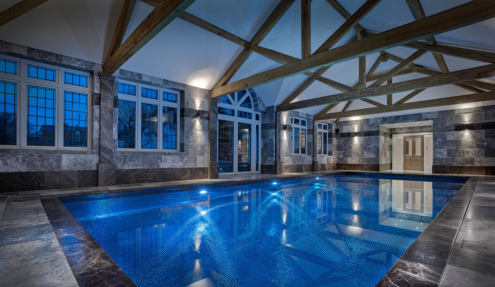 Lava-METAL-Mosaic-POOL-Ezarri-2.jpg