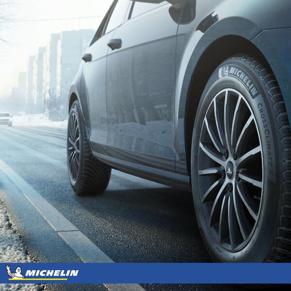 4w-461_tire_michelin_crossclimate-2_en_product-in-context-3_signature_square.jpg