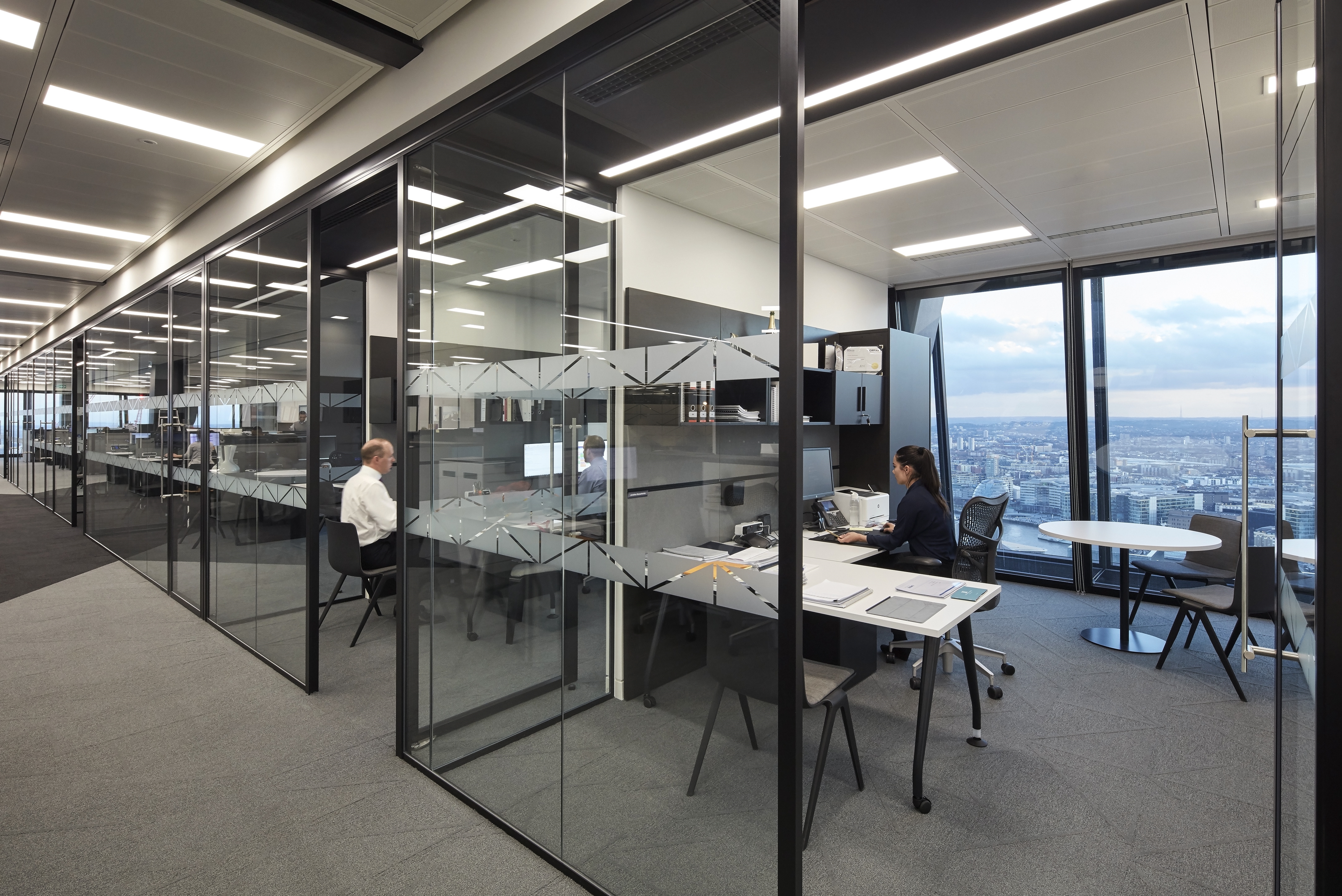 Omers 013 (Opt117plus with SG Edge Affinity doors in MF frames with cranked pull handles)(1.0).jpg