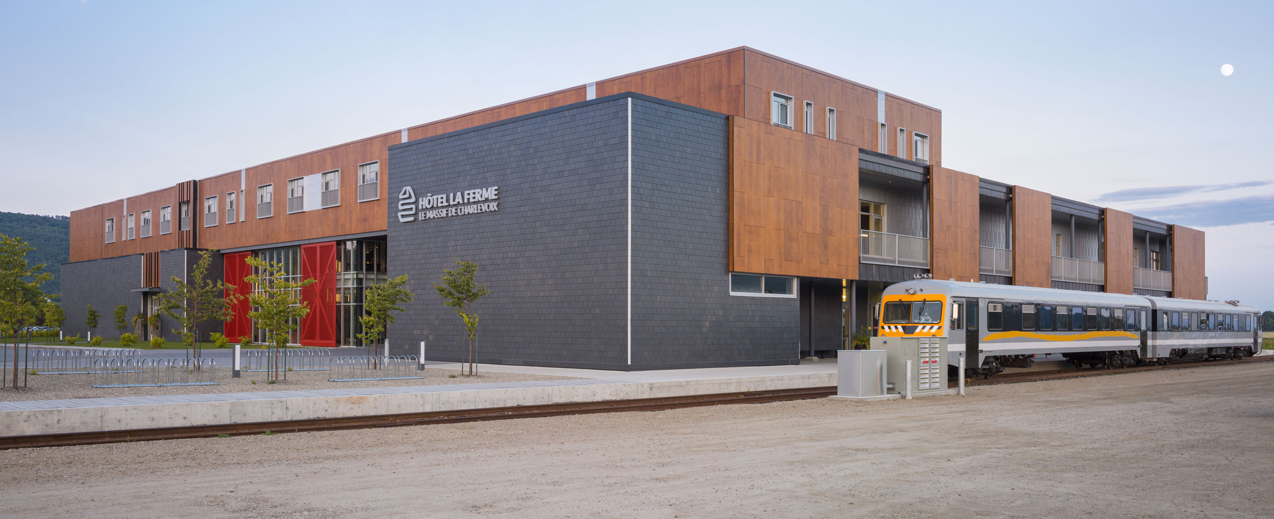 HotelLaFermeLeMassifDeCharlevoix-CoArchitecture-BaieSaintPaul-QC-Canada-2012-Parklex-Facade-Copper-01.jpg